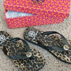New Tory Burch Flip Flop size 7